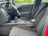 DS AUTOMOBILES DS 4