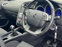 DS AUTOMOBILES DS 4
