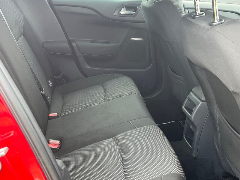 DS AUTOMOBILES DS 4