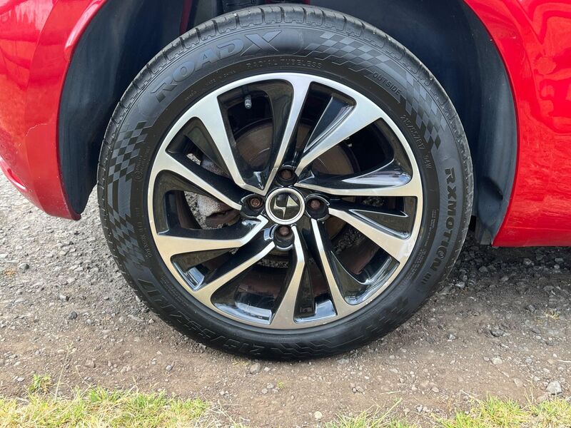DS AUTOMOBILES DS 4