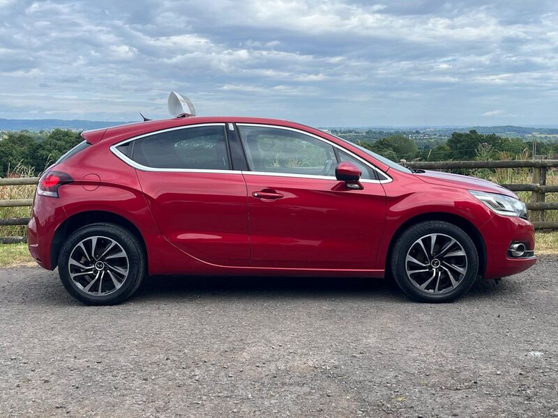 DS AUTOMOBILES DS 4