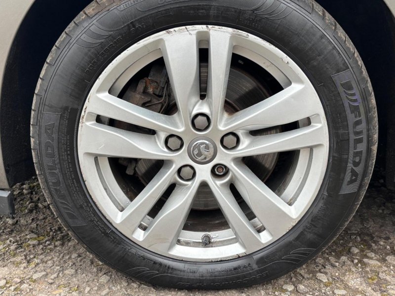 VAUXHALL ASTRA