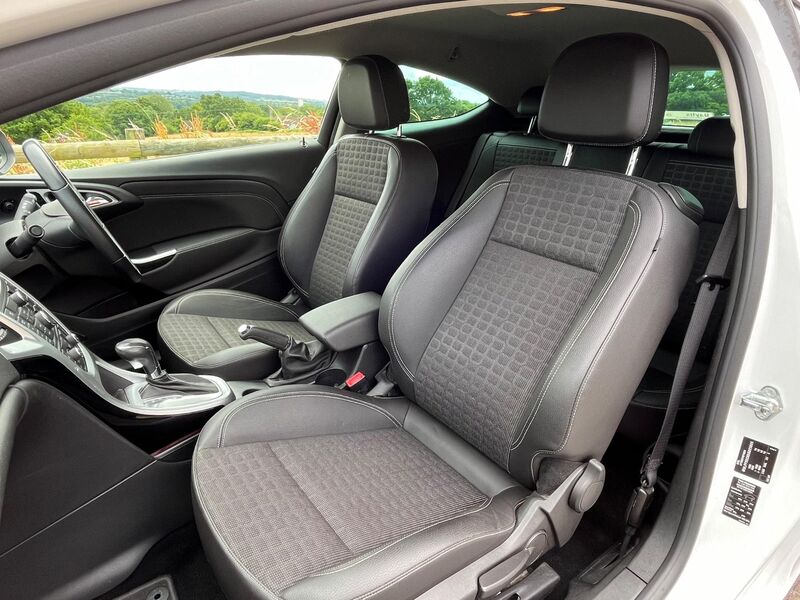 VAUXHALL ASTRA GTC