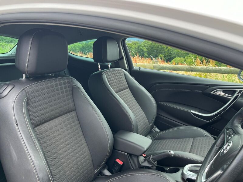 VAUXHALL ASTRA GTC