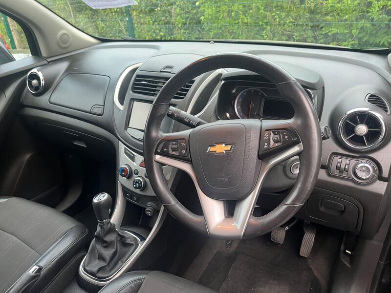 CHEVROLET TRAX