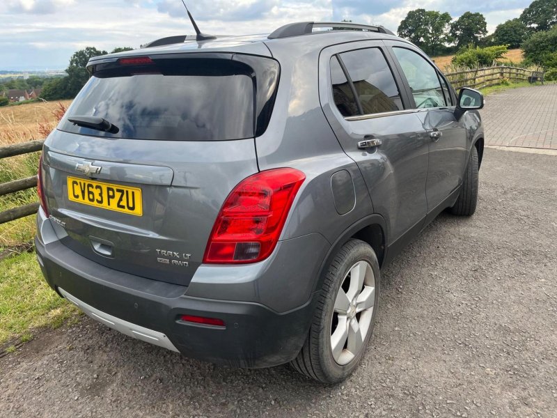 CHEVROLET TRAX