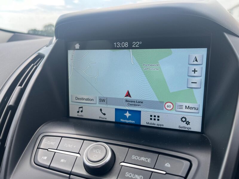 FORD KUGA