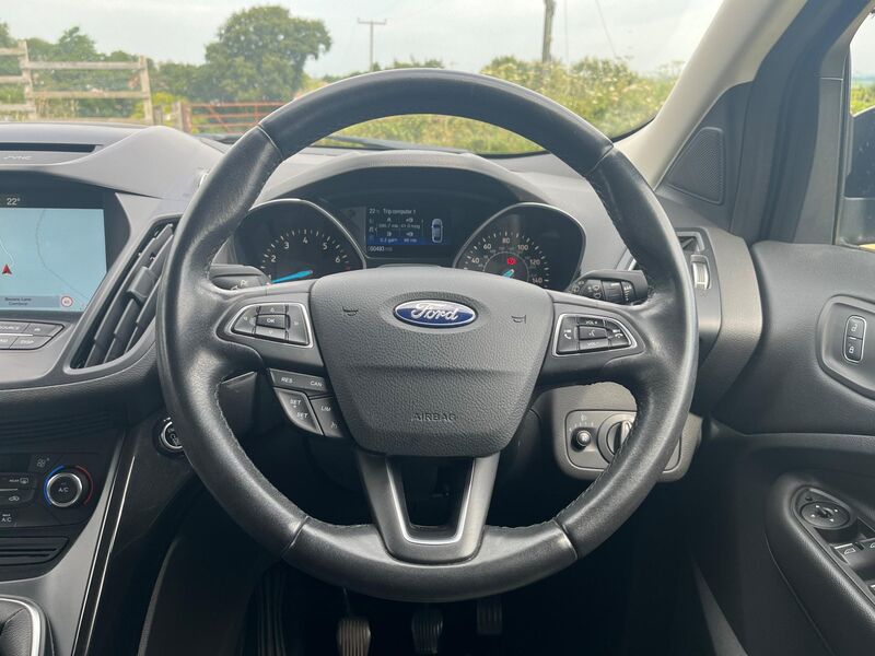 FORD KUGA