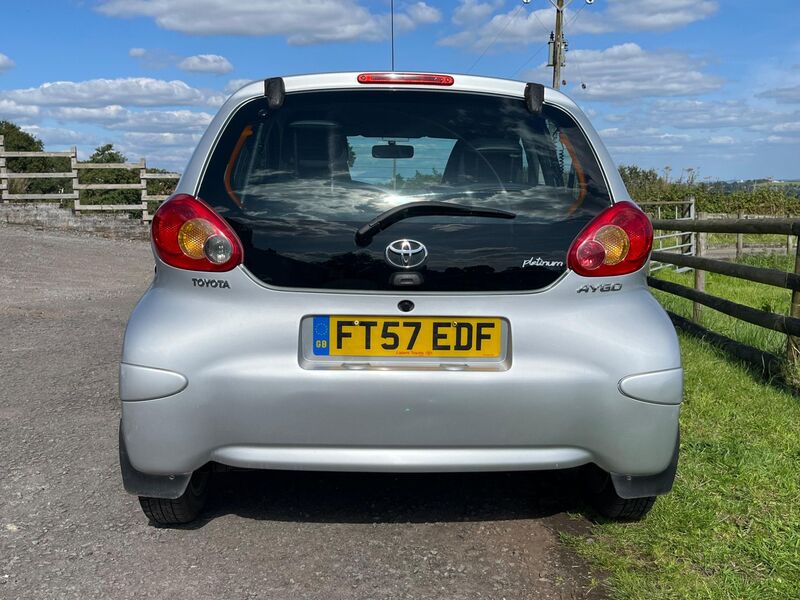 TOYOTA AYGO
