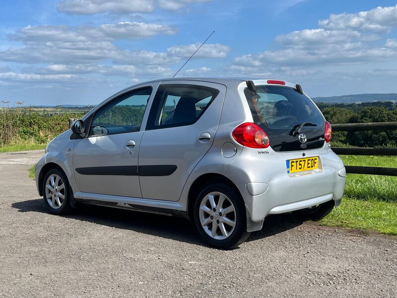 TOYOTA AYGO