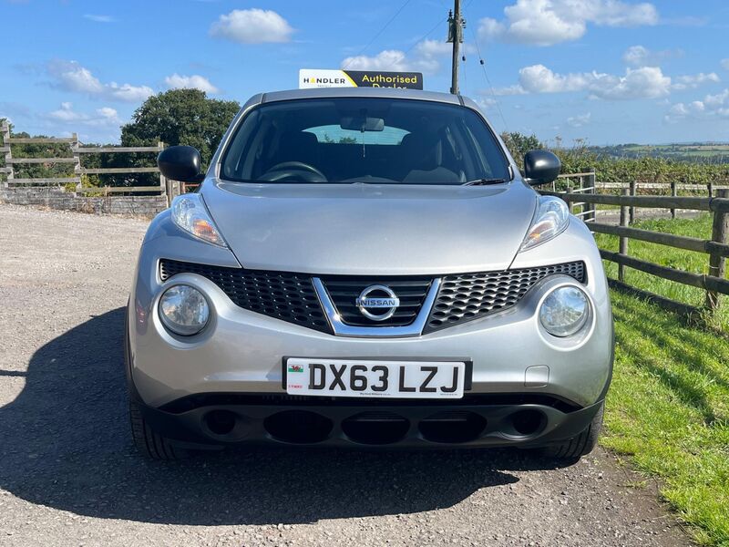 NISSAN JUKE