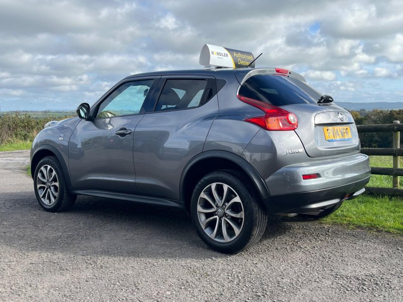 NISSAN JUKE