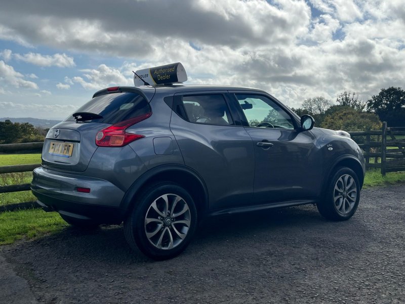 NISSAN JUKE