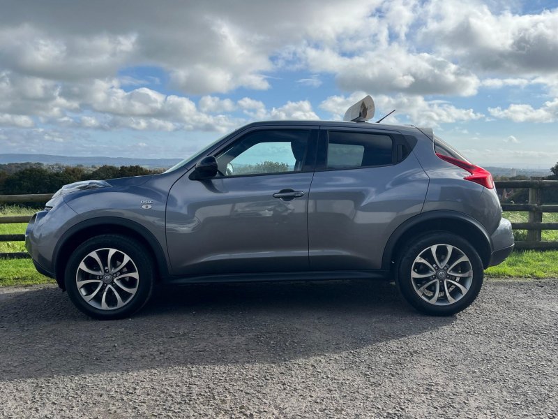 NISSAN JUKE