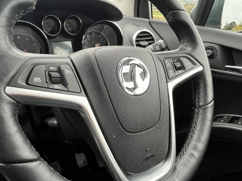 VAUXHALL MERIVA