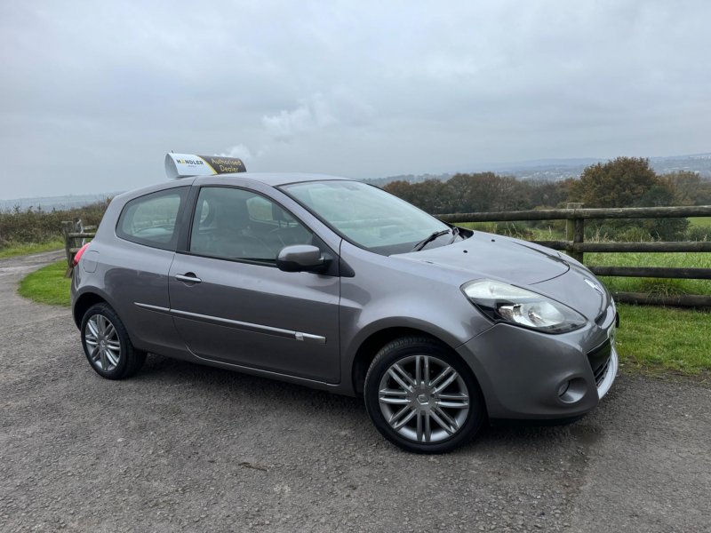 RENAULT CLIO