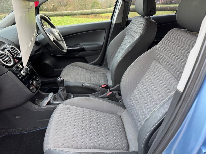 VAUXHALL CORSA