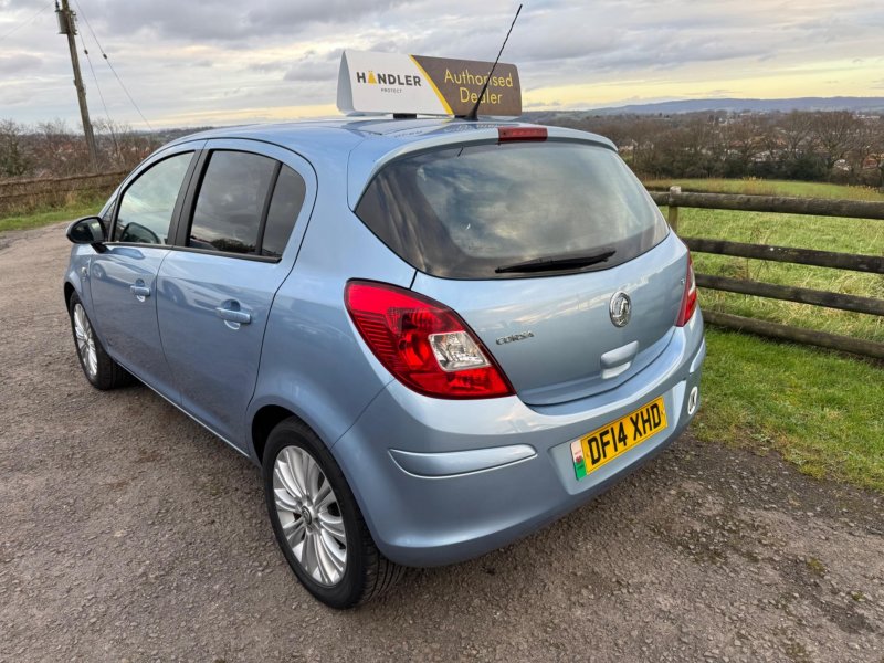 VAUXHALL CORSA