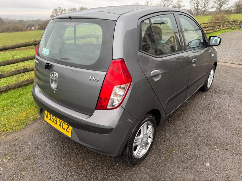 HYUNDAI I10