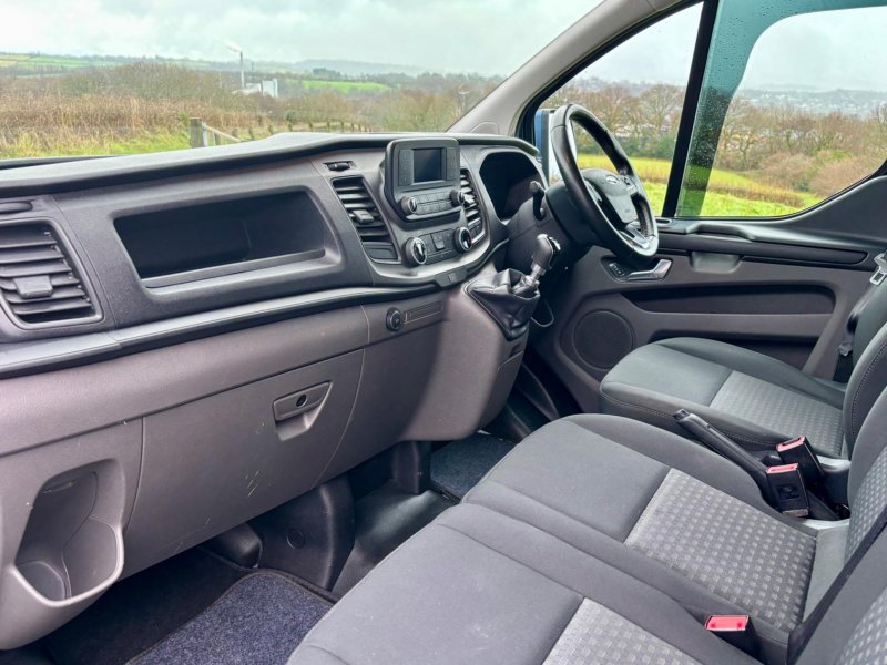 FORD TRANSIT CUSTOM