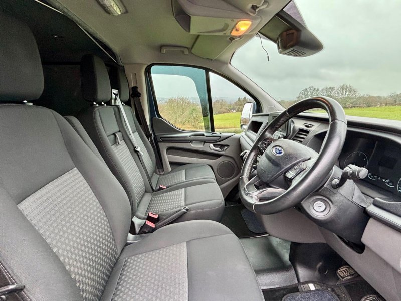 FORD TRANSIT CUSTOM