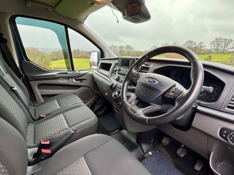 FORD TRANSIT CUSTOM