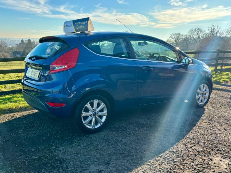 FORD FIESTA