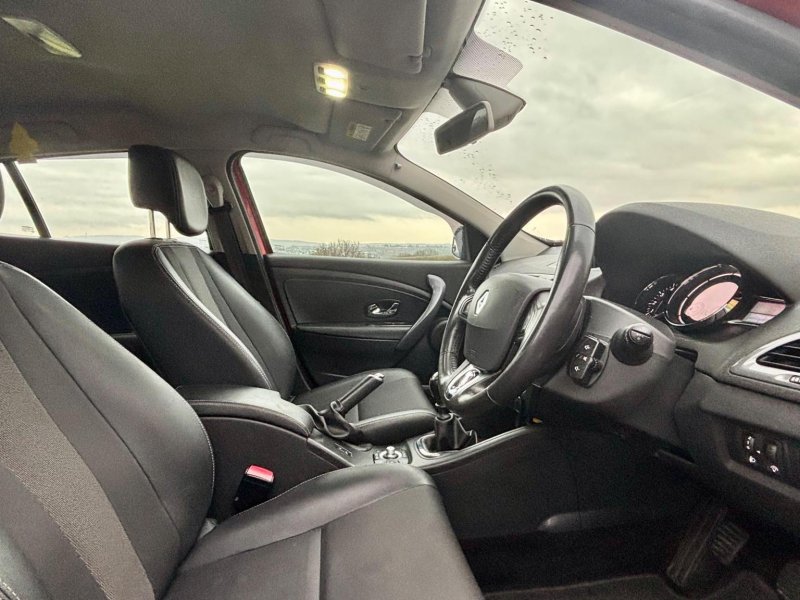 RENAULT MEGANE