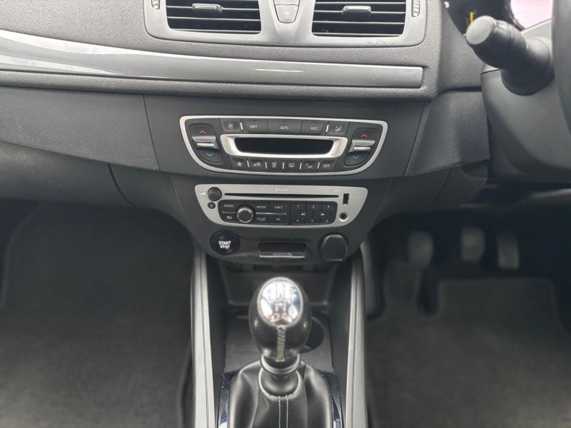 RENAULT MEGANE