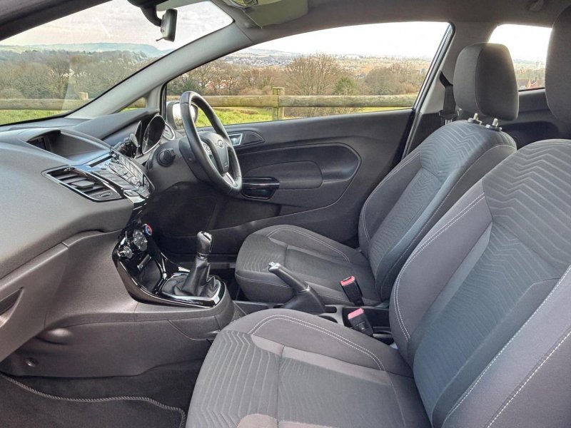 FORD FIESTA