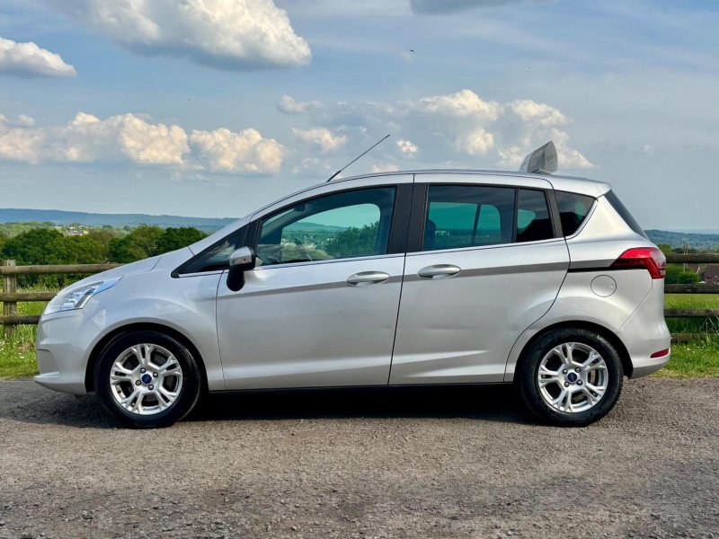 FORD B-MAX