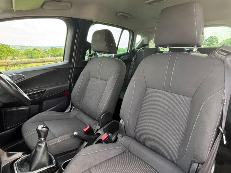 FORD B-MAX