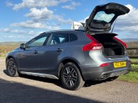 VOLVO V40 CROSS COUNTRY