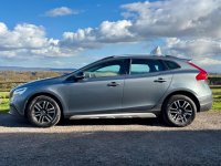 VOLVO V40 CROSS COUNTRY