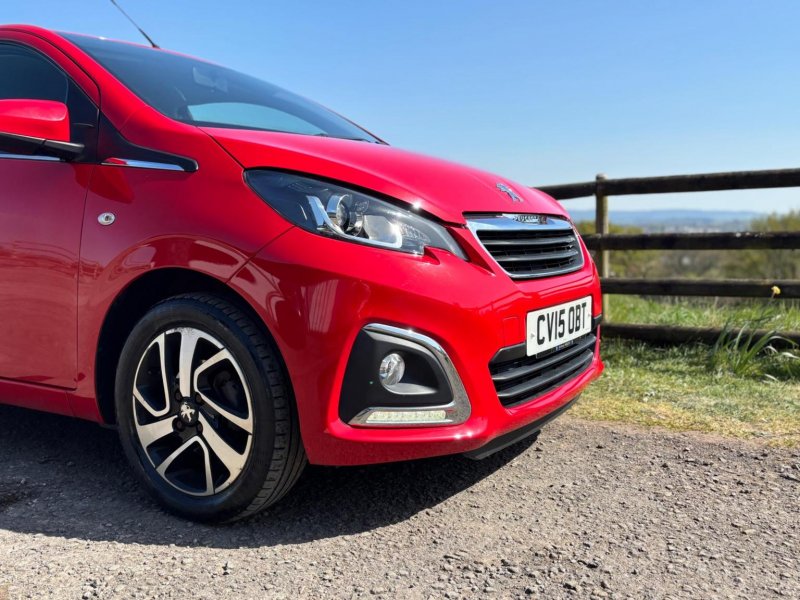 PEUGEOT 108