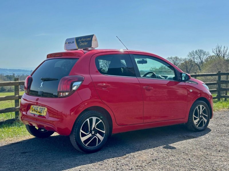 PEUGEOT 108