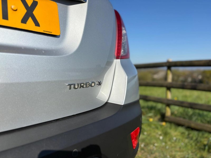 VAUXHALL MOKKA