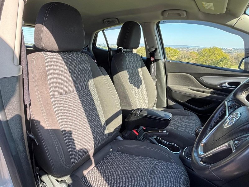 VAUXHALL MOKKA