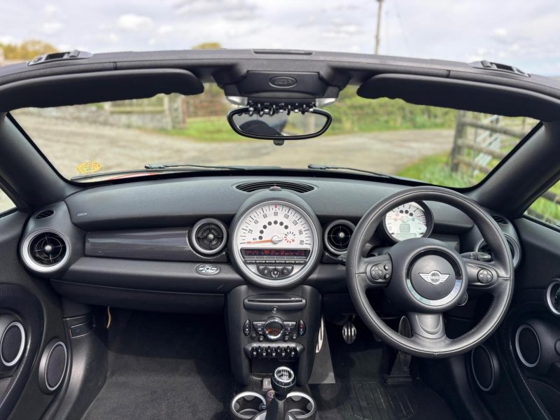 MINI ROADSTER