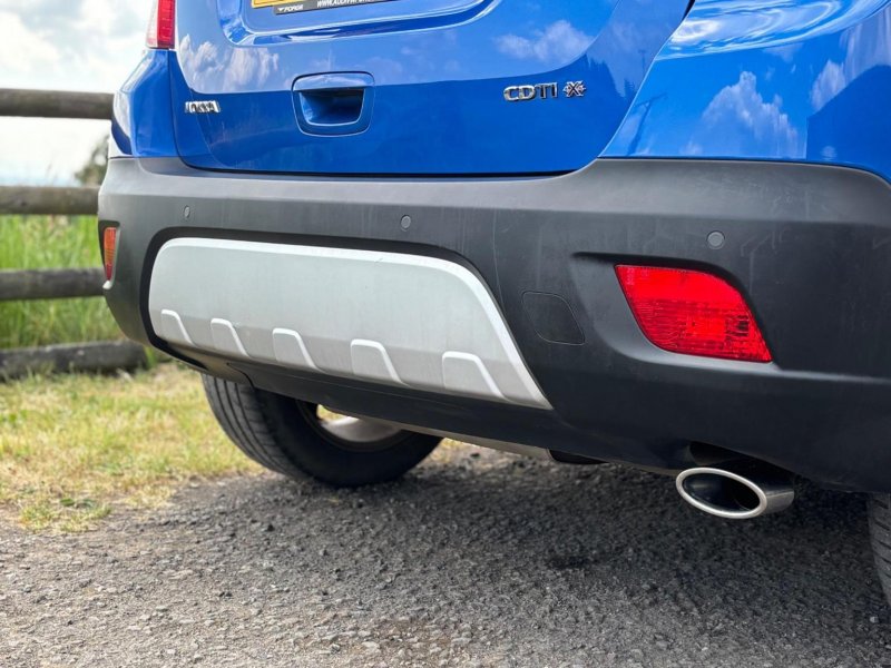 VAUXHALL MOKKA