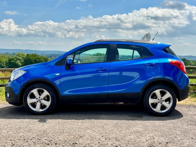 VAUXHALL MOKKA
