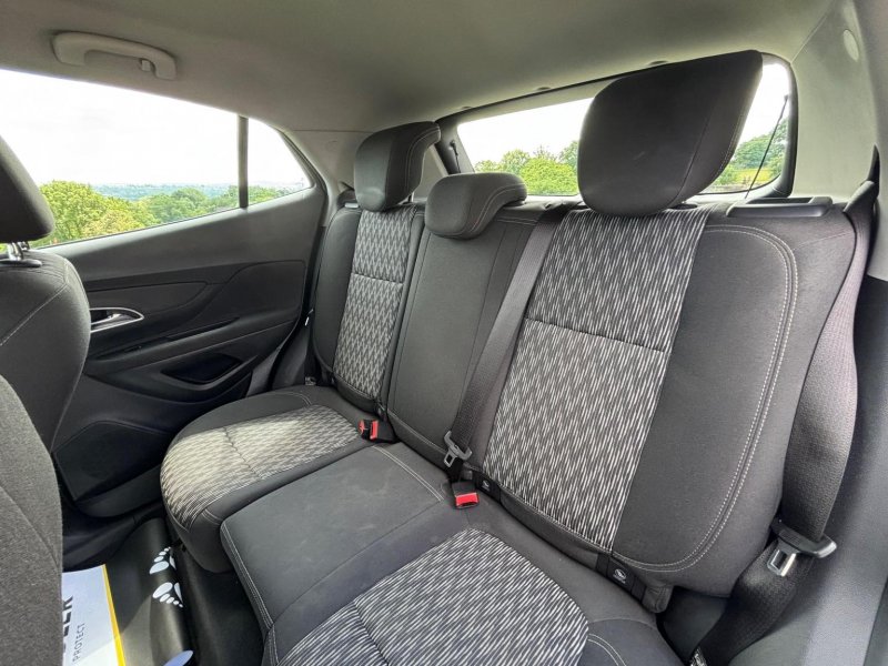 VAUXHALL MOKKA