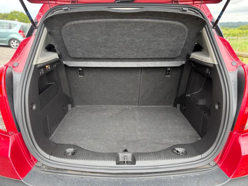 VAUXHALL MOKKA