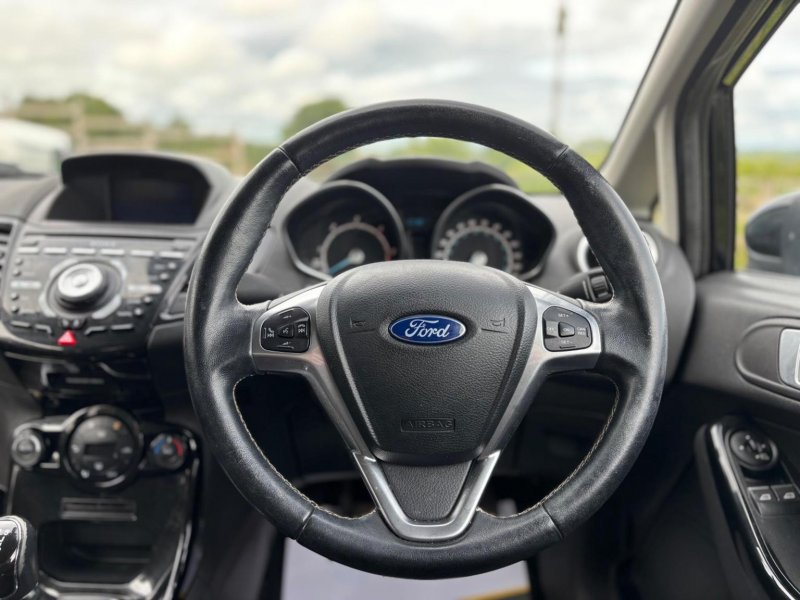 FORD FIESTA