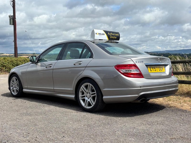 MERCEDES-BENZ C CLASS