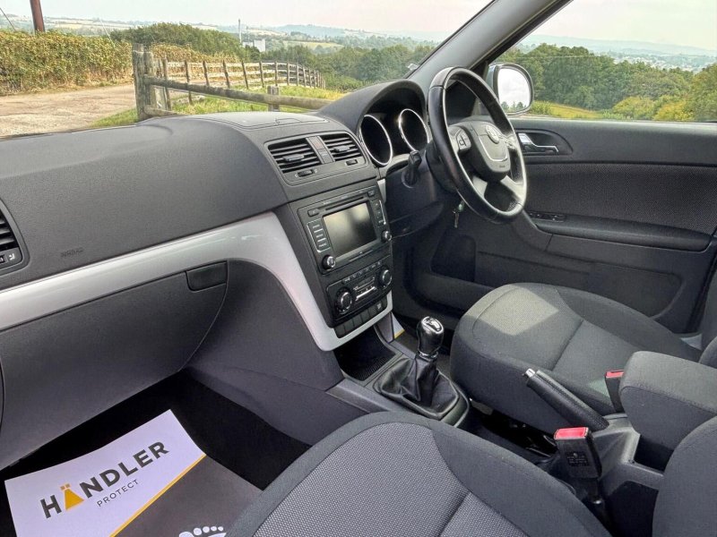 SKODA YETI