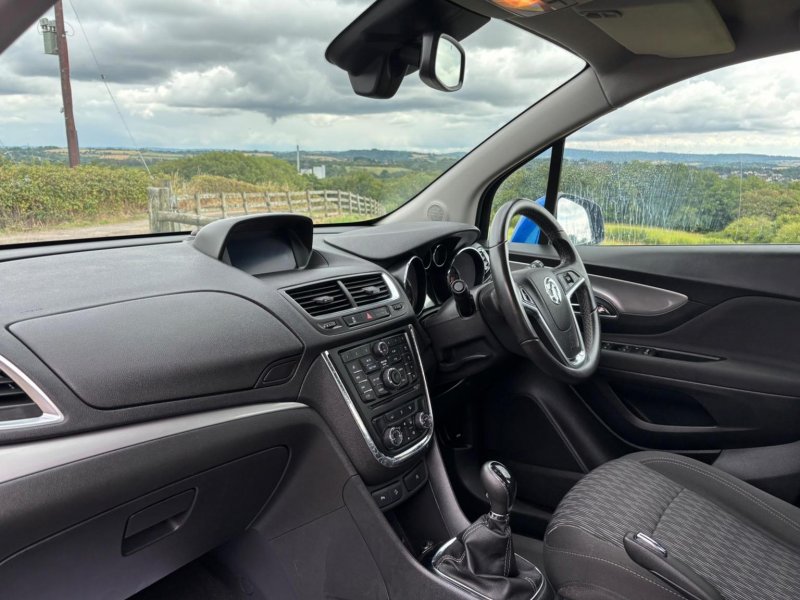 VAUXHALL MOKKA