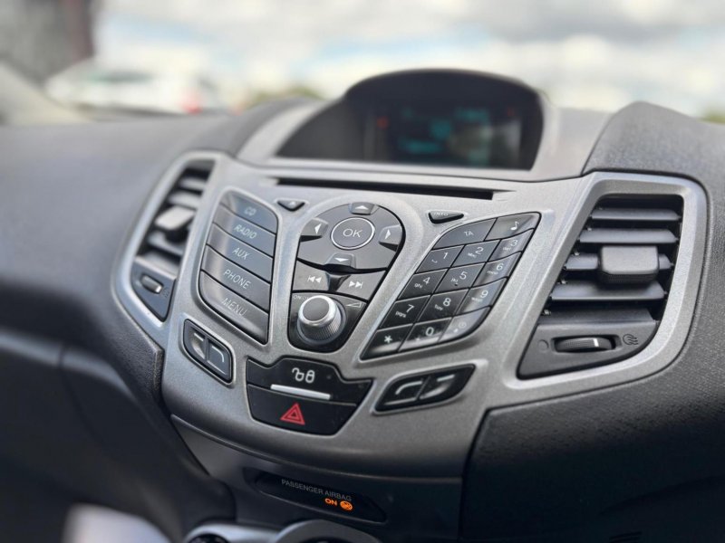 FORD FIESTA VAN