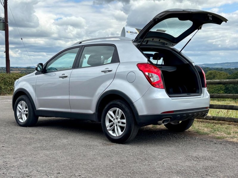 SSANGYONG KORANDO