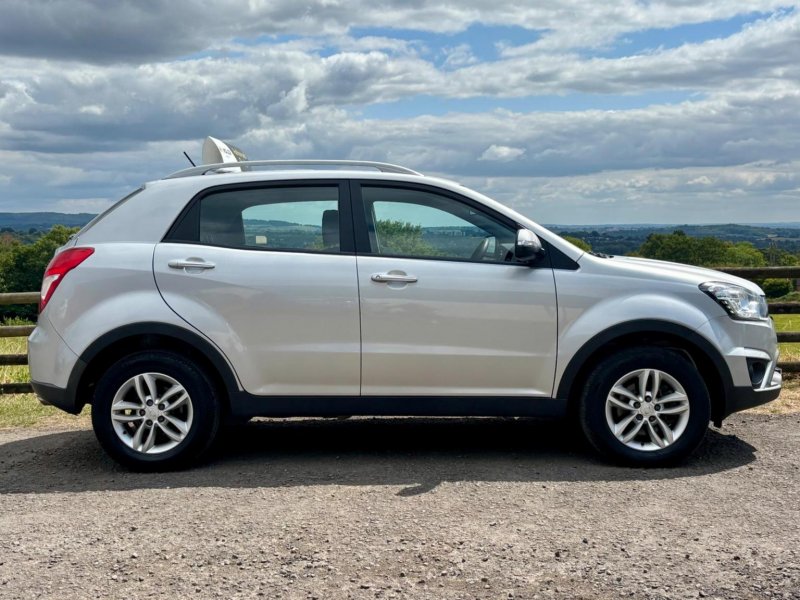 SSANGYONG KORANDO